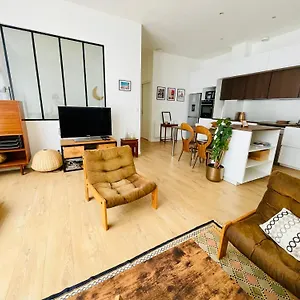 Appartement Liberte - Grand 4 Pers Avec Parking Centre
